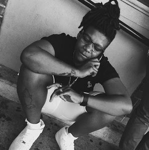 Meet your Posher, Marly